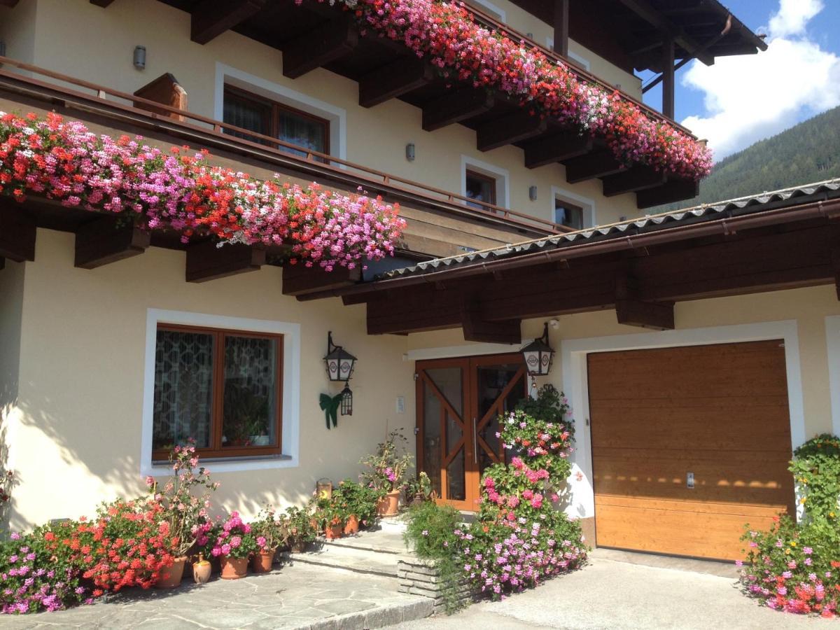 Pension Dorferwirt Bramberg am Wildkogel Eksteriør billede