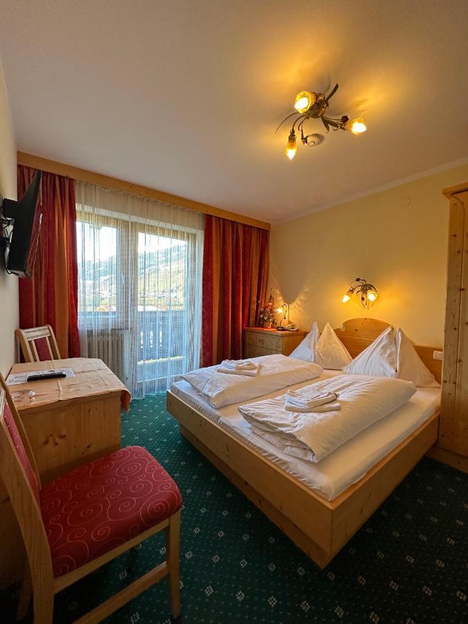 Pension Dorferwirt Bramberg am Wildkogel Eksteriør billede