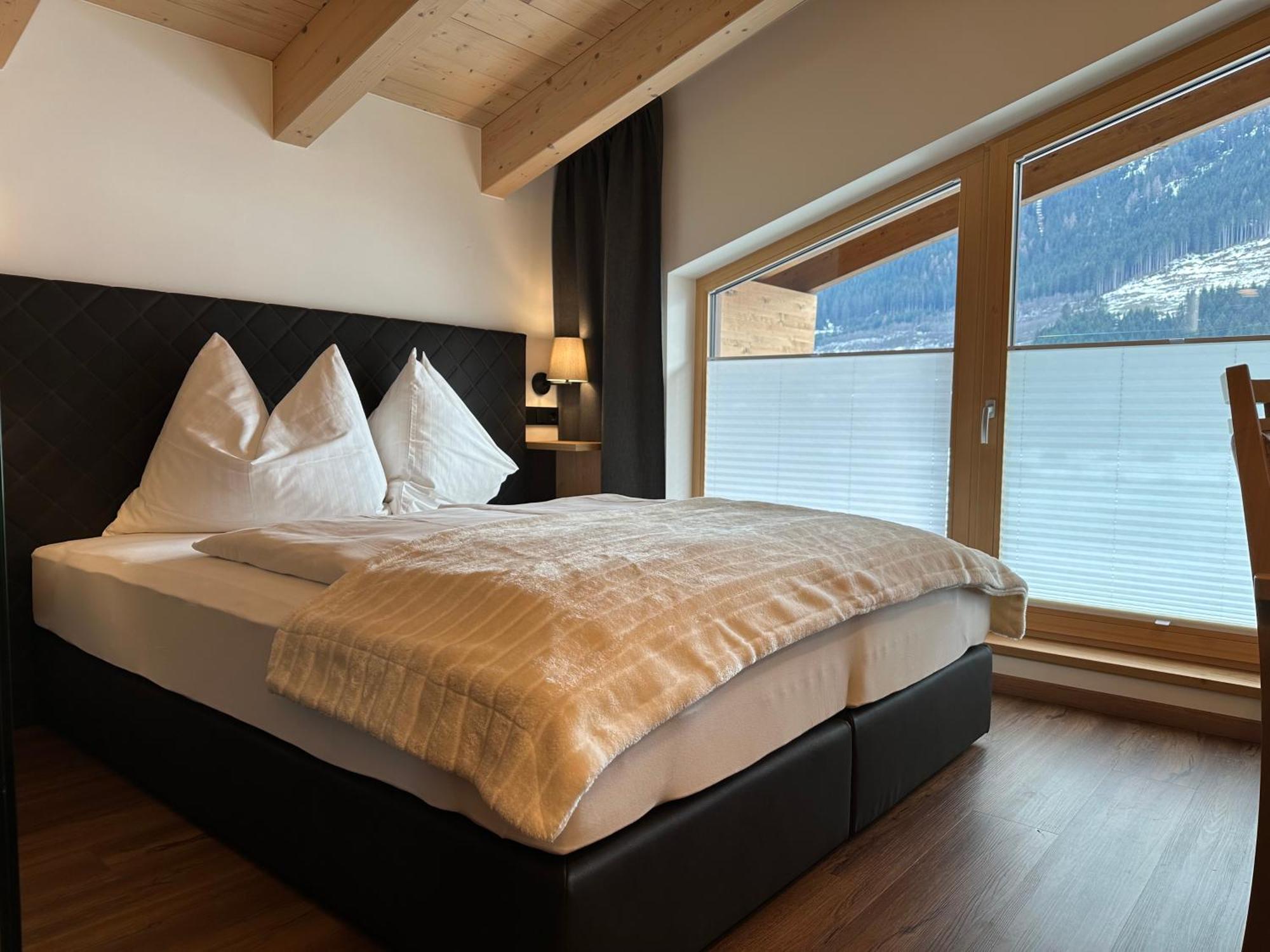 Pension Dorferwirt Bramberg am Wildkogel Eksteriør billede